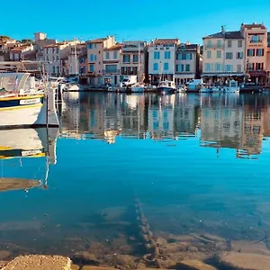 Le Best A Cassis,top Emplacement,parking,double Balcon Cassis